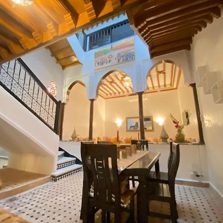 Un Riad Pour Se Divertir En Famille & Se Detendre Marraquexe Exterior foto